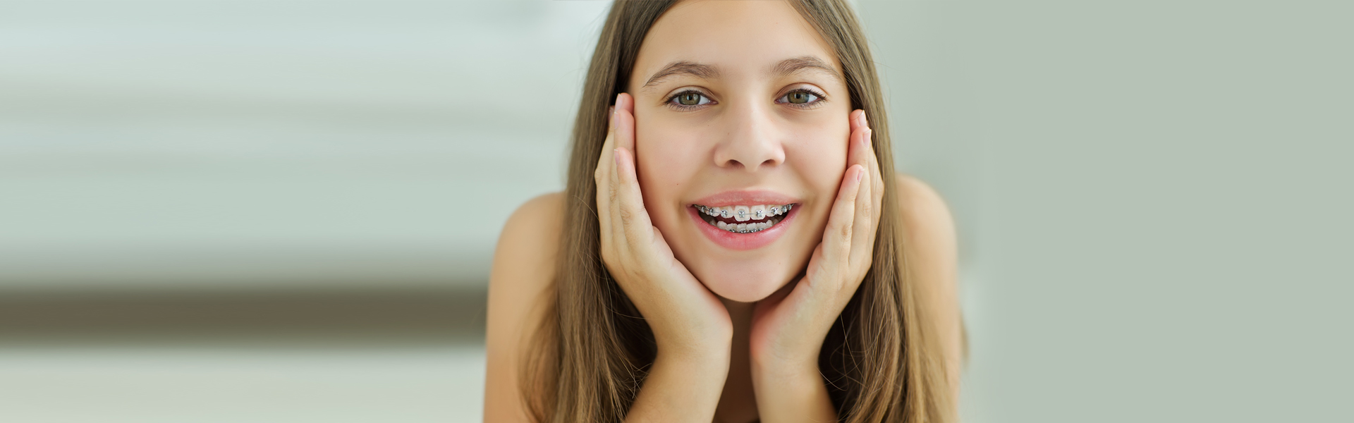 Clear Braces Versus Clear Aligners: Which Often Would You Prefer